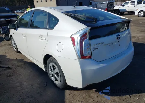 2013 Toyota Prius z USA, uszkodzony, nr VIN JTDKN3DU2D5668108